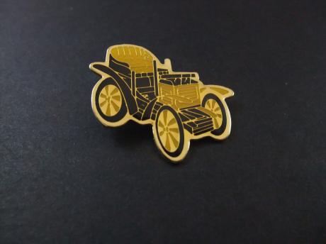 Fiat 4 HP ( eerste auto van Fiat) 1899, geel